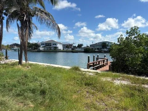 14065 BAYSHORE DRIVE