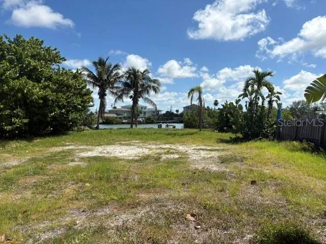 14065 BAYSHORE DRIVE Madeira Beach, FL 33708