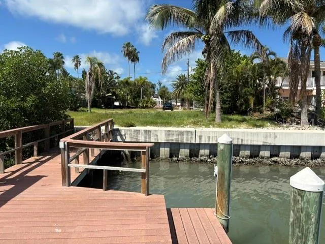 14065 BAYSHORE DRIVE Madeira Beach, FL 33708