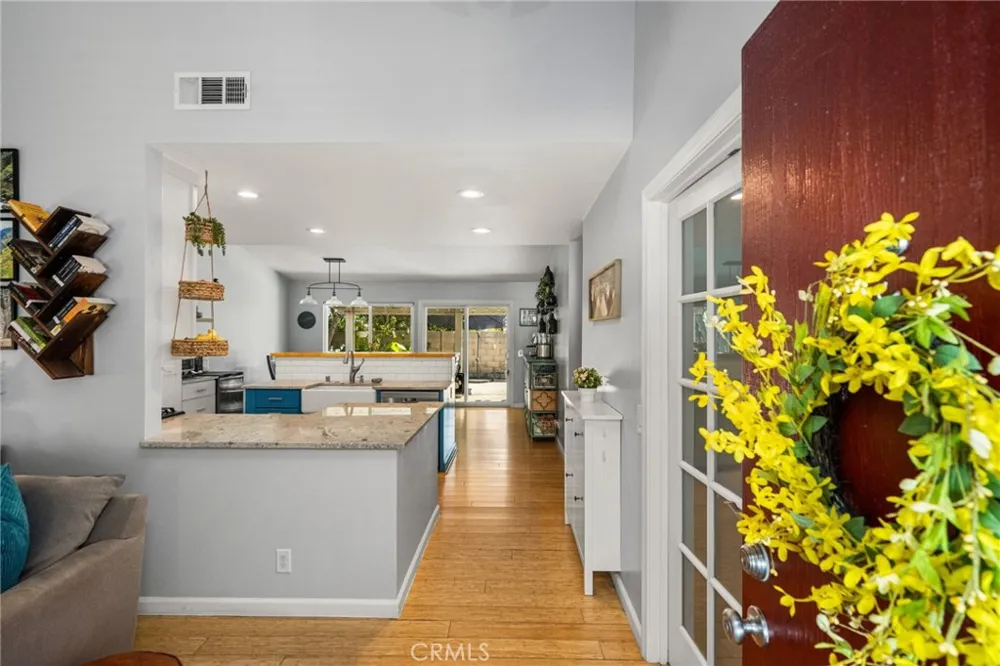 1231 Dolores Anaheim, CA 92807