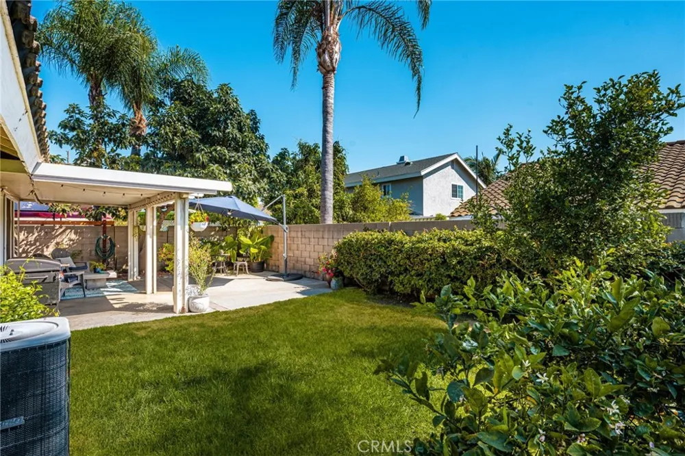 1231 Dolores Anaheim, CA 92807