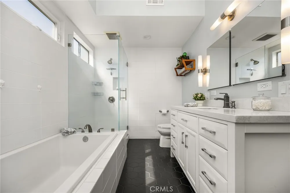1231 Dolores Anaheim, CA 92807