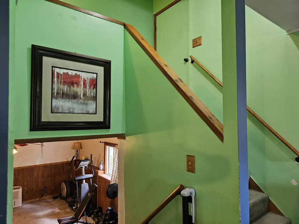 3208 W Bath Road Perry City, MI 48872