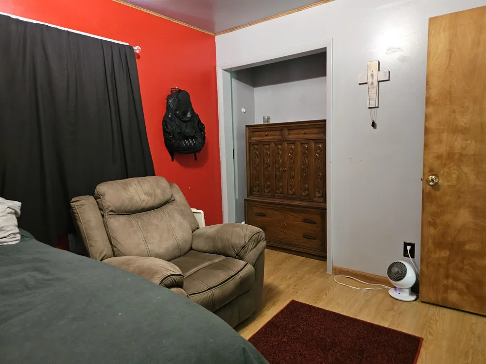 3208 W Bath Road Perry City, MI 48872