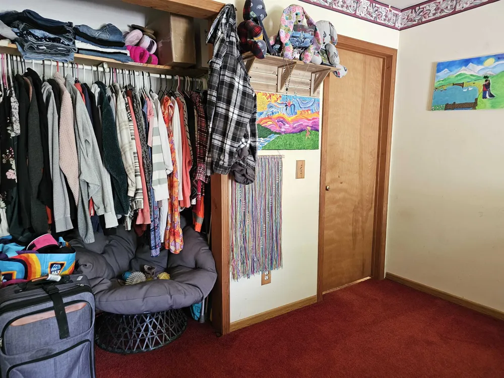3208 W Bath Road Perry City, MI 48872
