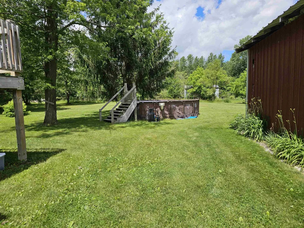 3208 W Bath Road Perry City, MI 48872