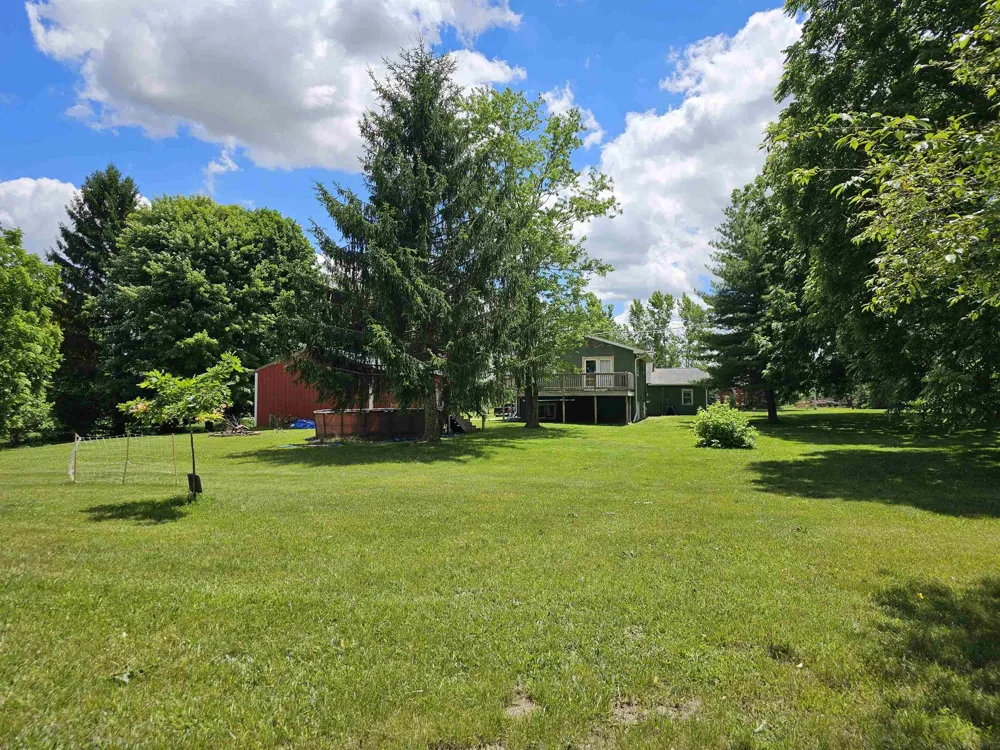 3208 W Bath Road Perry City, MI 48872