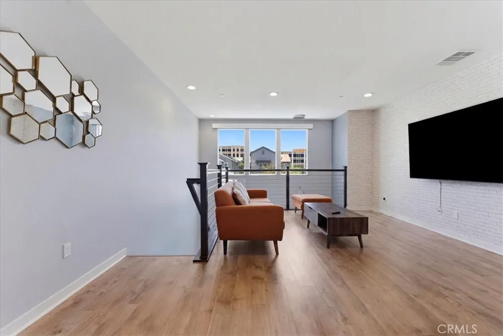 8847 Jacaranda Avenue #C Montclair, CA 91763