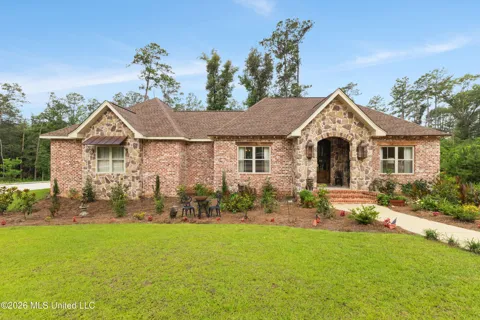 14 Spring Lake Drive