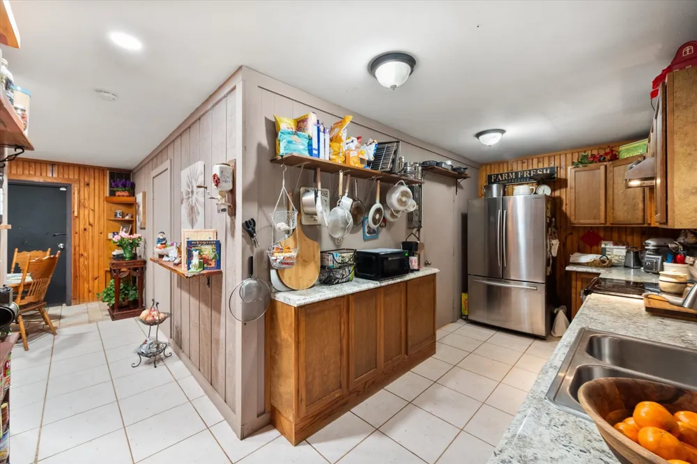 112 LOVE STREET Fairfield, TX 75840