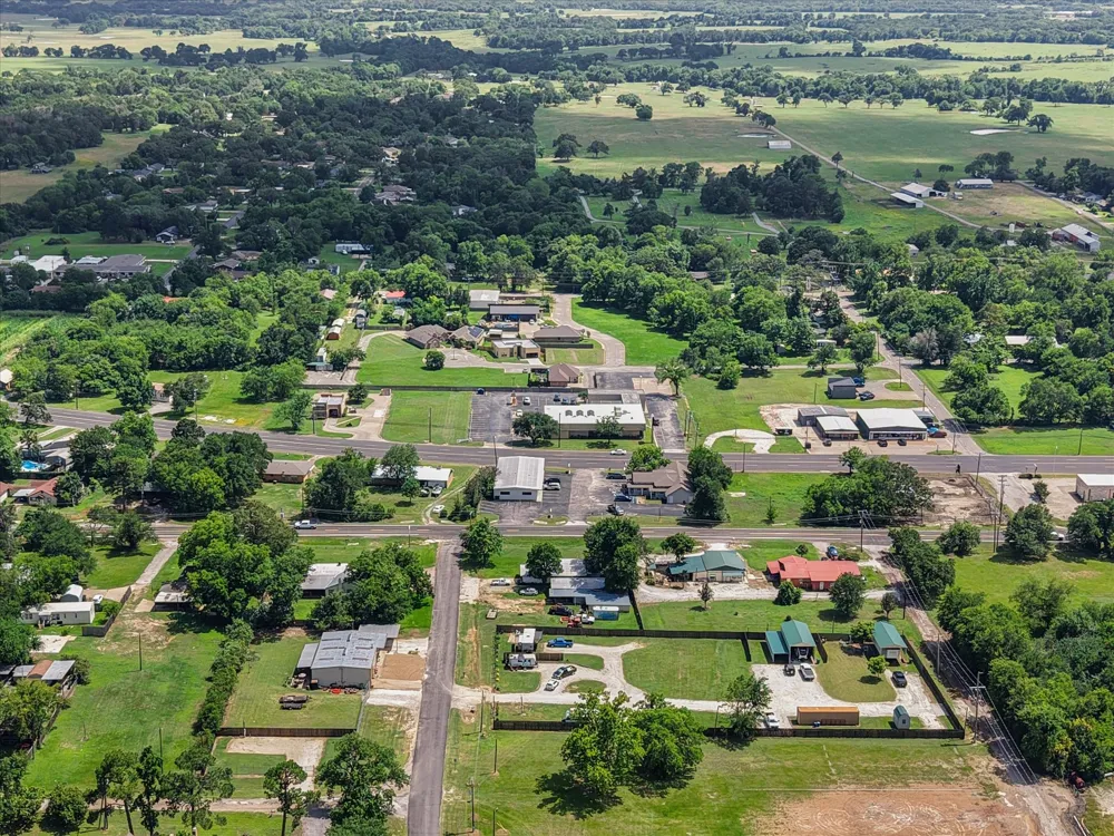 112 LOVE STREET Fairfield, TX 75840