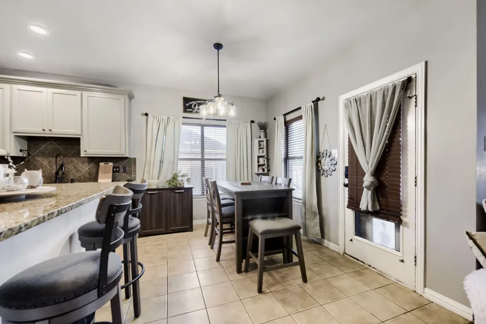 47 Kramer Lane Sanger, TX 76266
