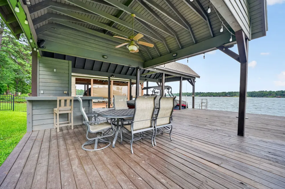 136 King Andrew Court Scroggins, TX 75480