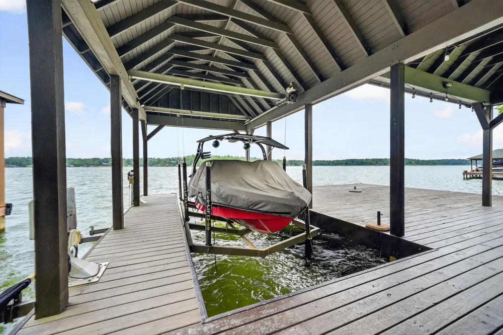 136 King Andrew Court Scroggins, TX 75480