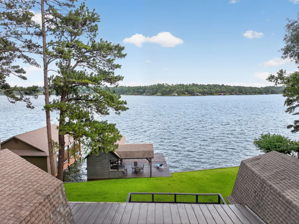 136 King Andrew Court Scroggins, TX 75480