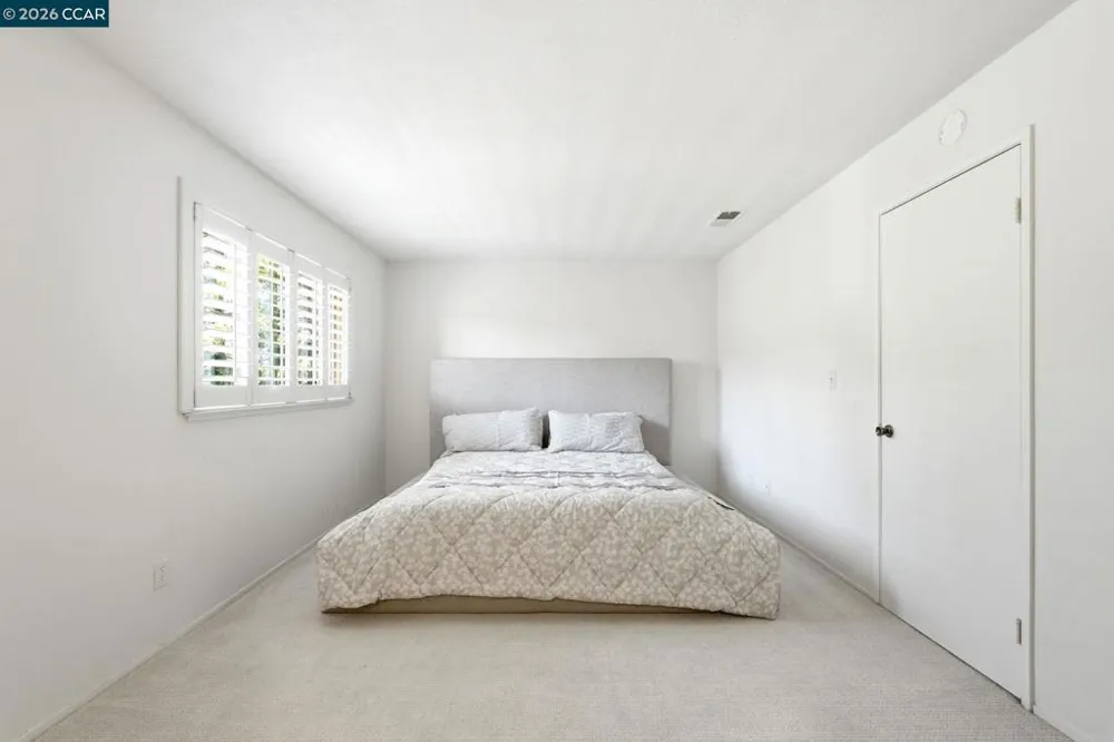 1167 Saint Matthew Pl #102 Concord, CA 94518