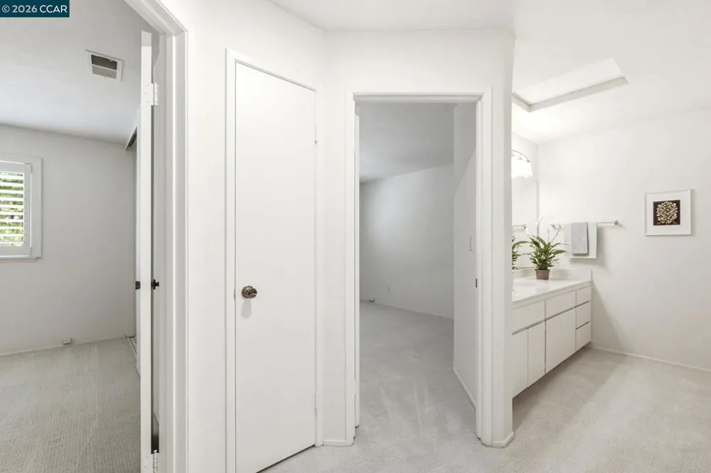 1167 Saint Matthew Pl #102 Concord, CA 94518
