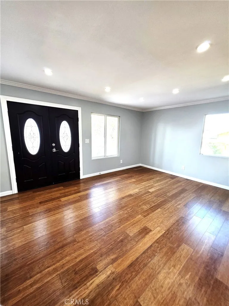 1426 256th Harbor City, CA 90710