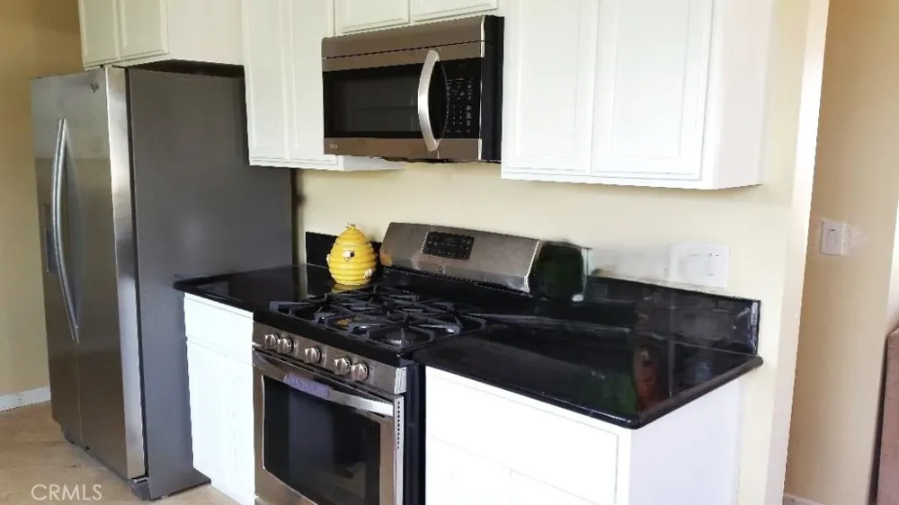 1426 256th Harbor City, CA 90710