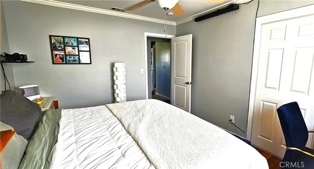 1426 256th Harbor City, CA 90710