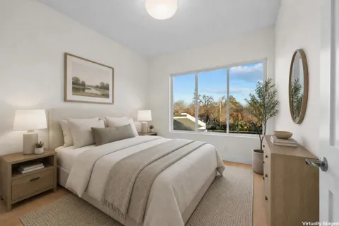 4115 El Camino Real #222