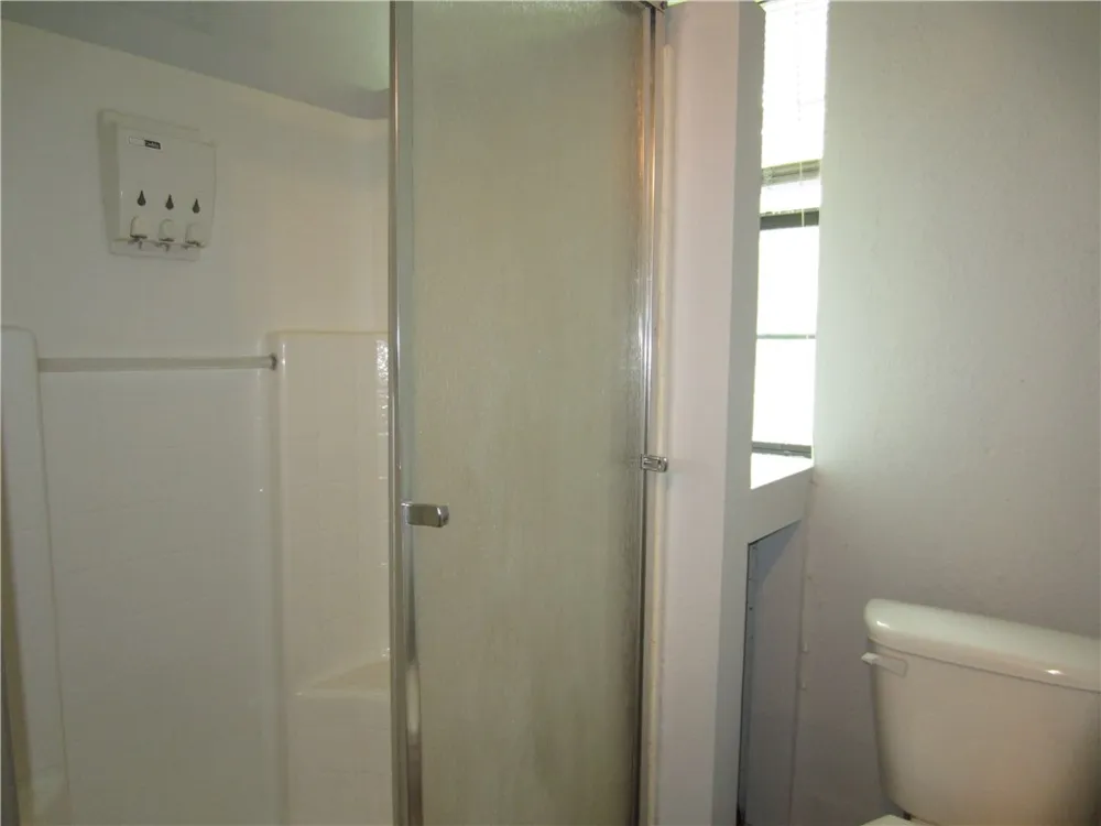 1106 Peak Street Denton, TX 76201