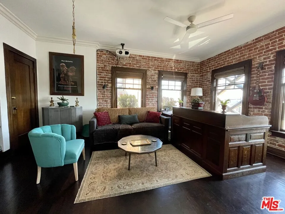 2121 James M Wood Boulevard #201 Los Angeles, CA 90006