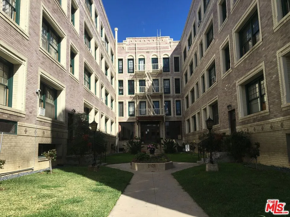 2121 James M Wood Boulevard #201 Los Angeles, CA 90006