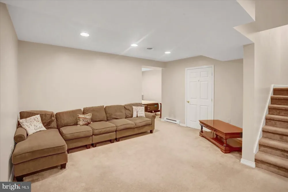 141 QUINCY AVENUE State College, PA 16801