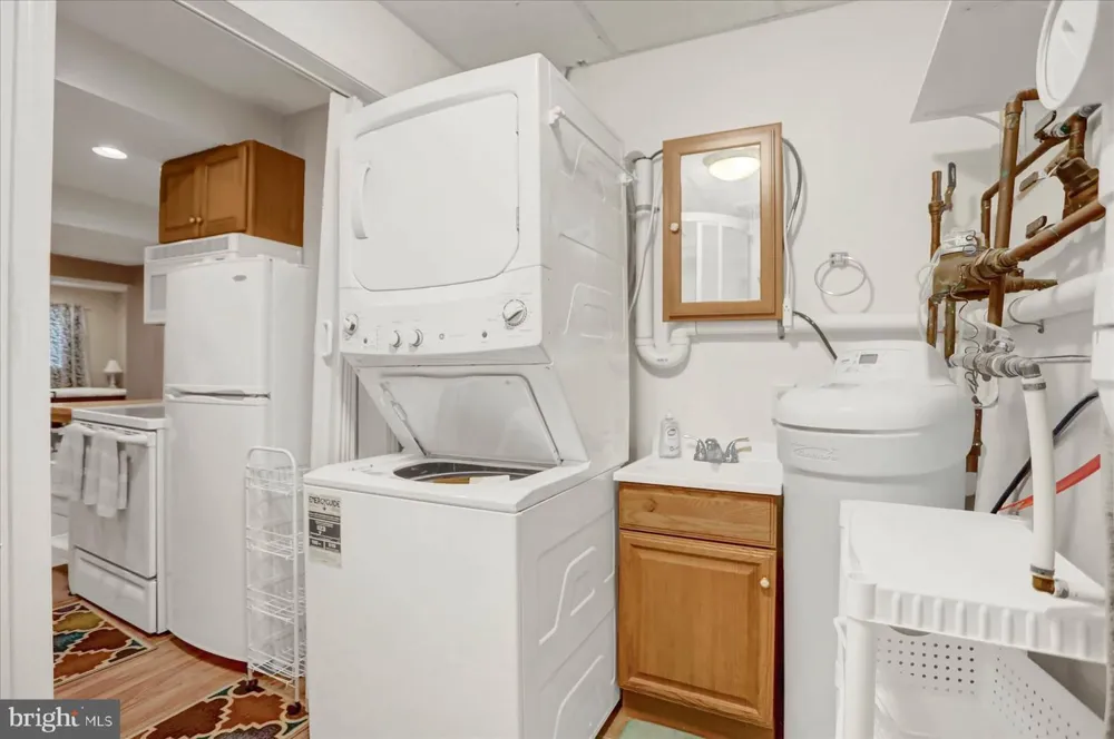 141 QUINCY AVENUE State College, PA 16801