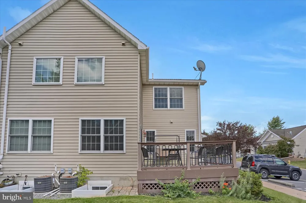 141 QUINCY AVENUE State College, PA 16801
