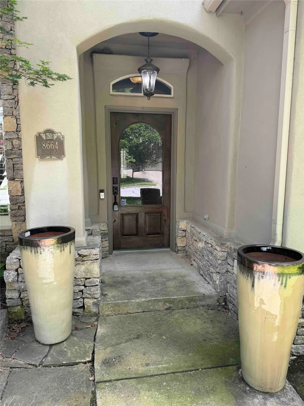8664 E 103rd Street Tulsa, OK 74133