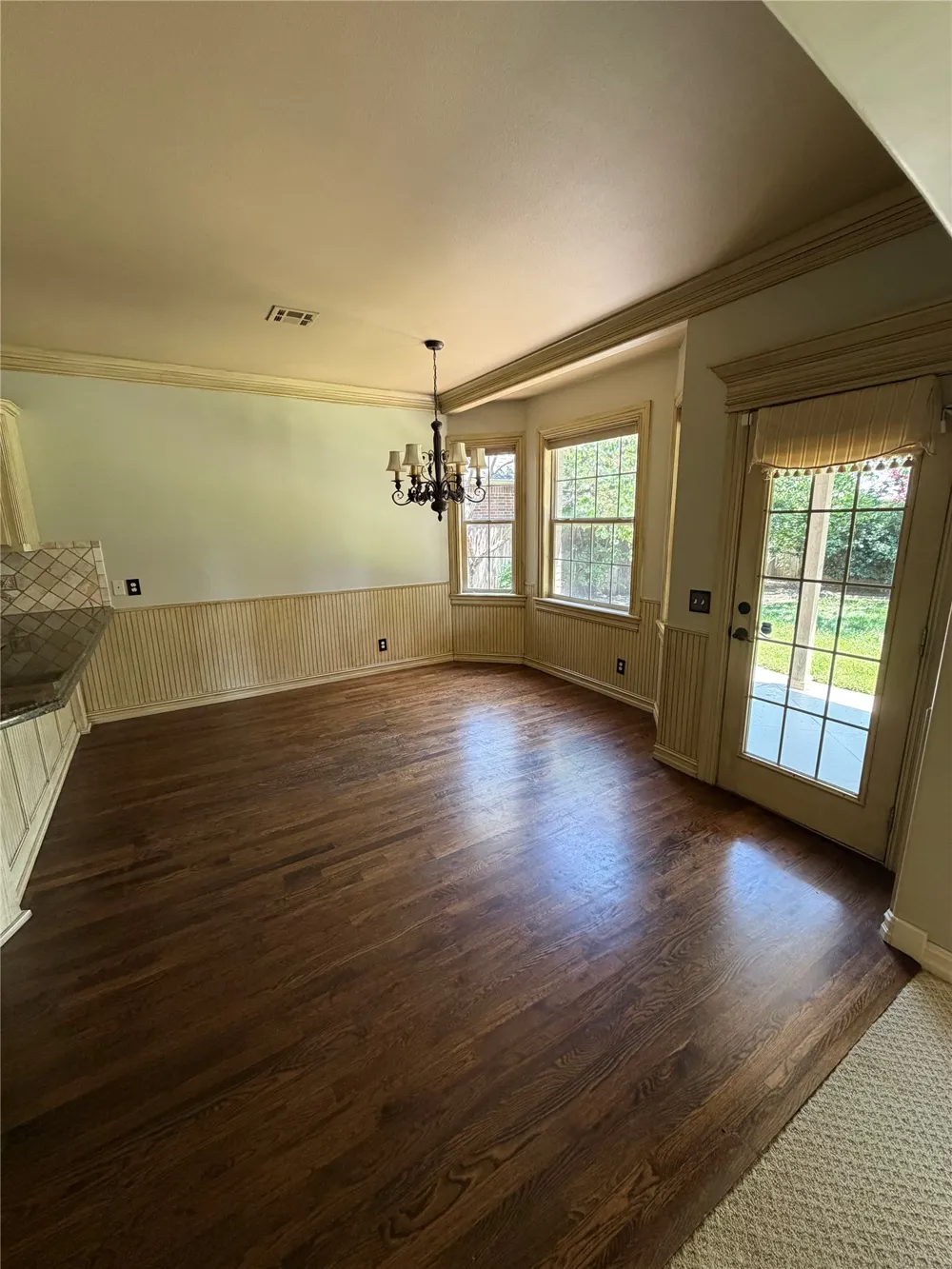 8664 E 103rd Street Tulsa, OK 74133