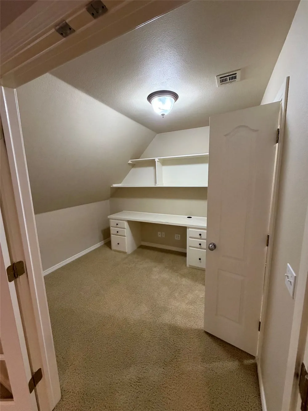 8664 E 103rd Street Tulsa, OK 74133