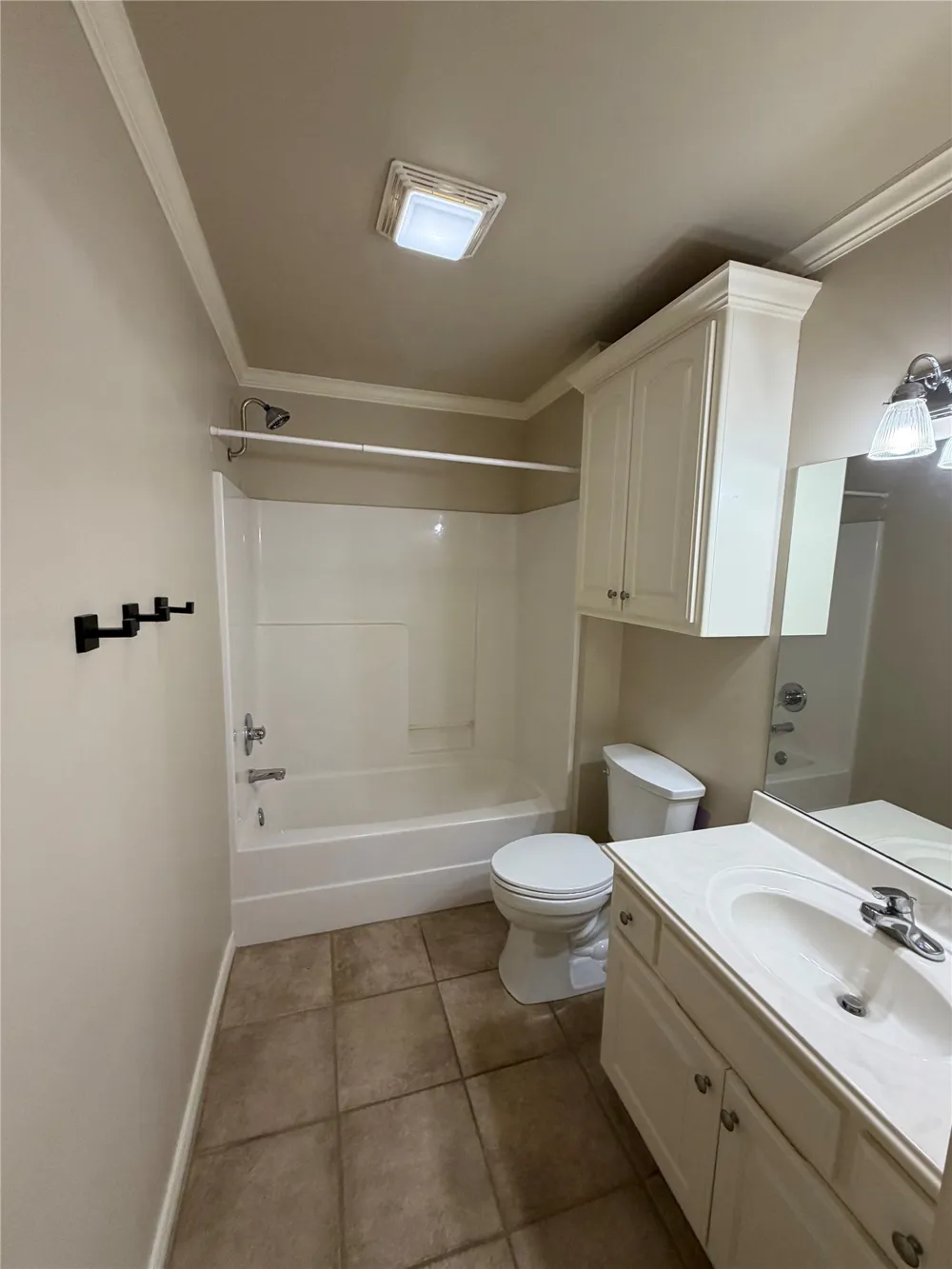 8664 E 103rd Street Tulsa, OK 74133
