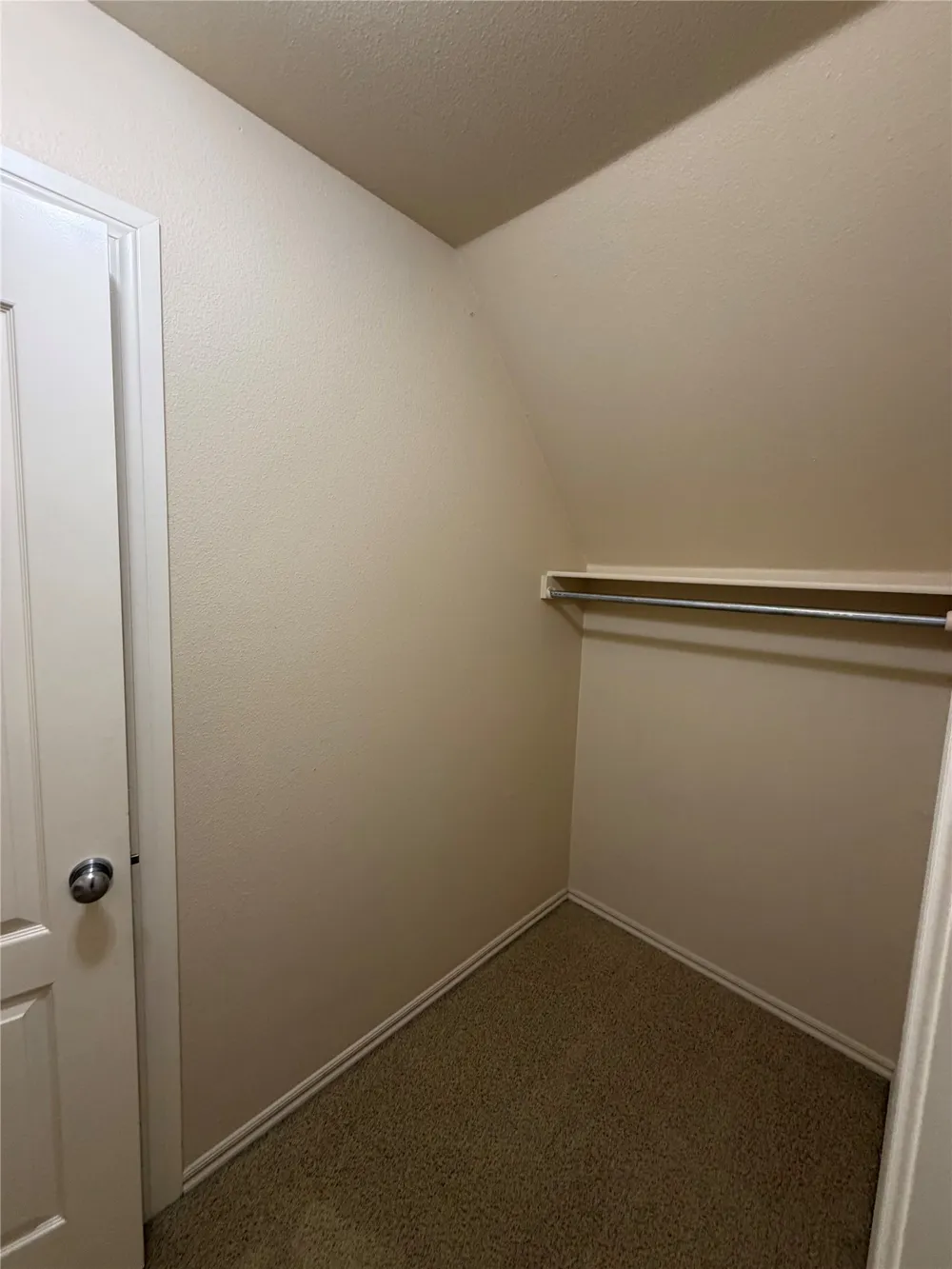 8664 E 103rd Street Tulsa, OK 74133