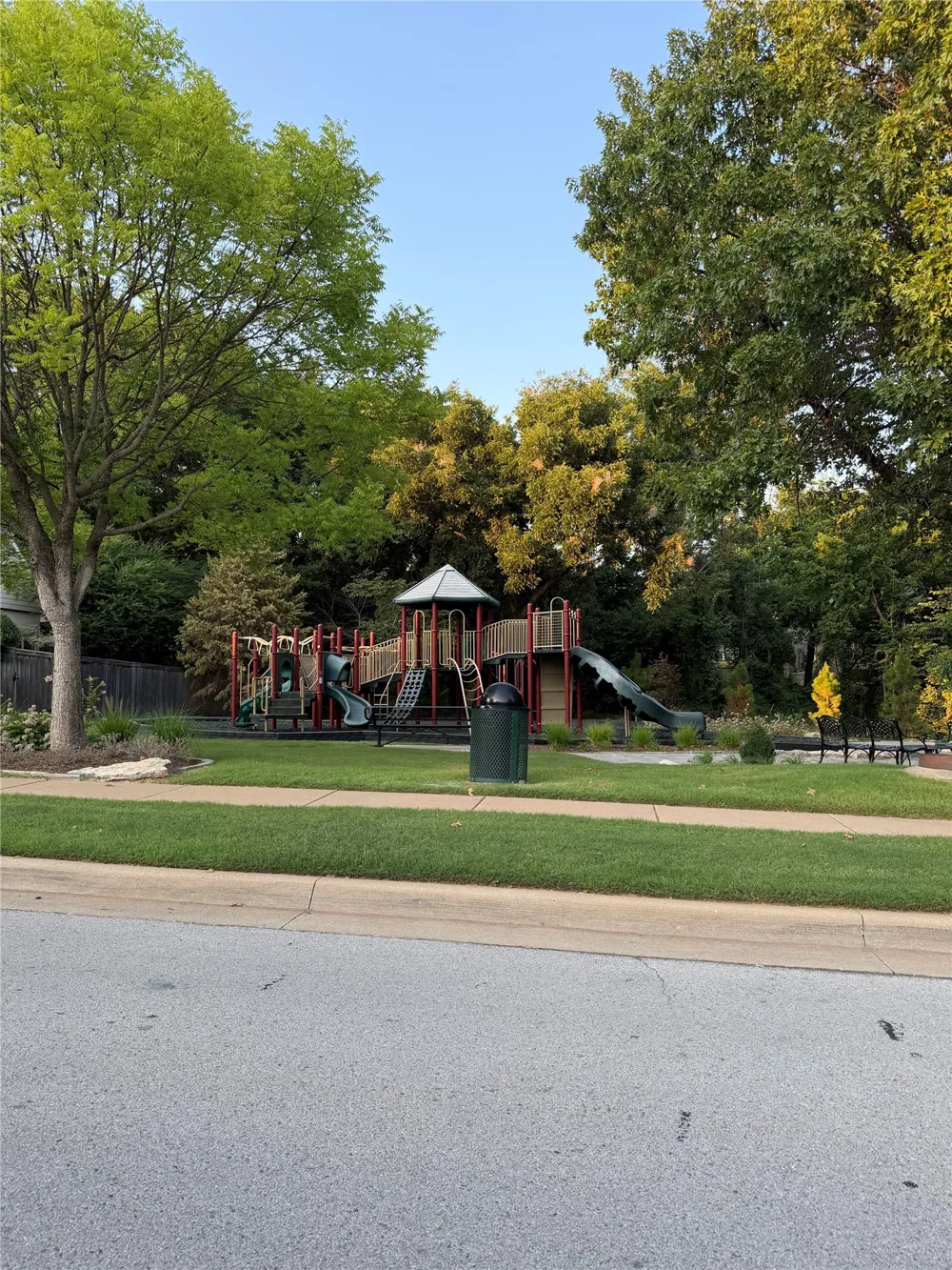 8664 E 103rd Street Tulsa, OK 74133