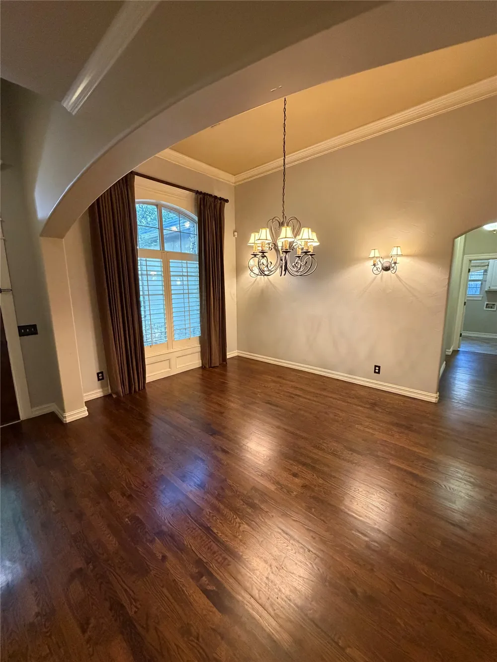 8664 E 103rd Street Tulsa, OK 74133