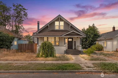 309 E 3rd Street