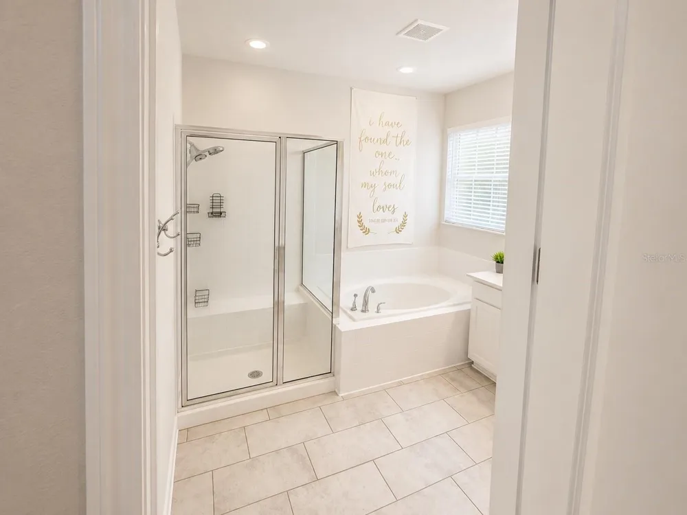 236 HILLCREST DRIVE Dundee, FL 33838
