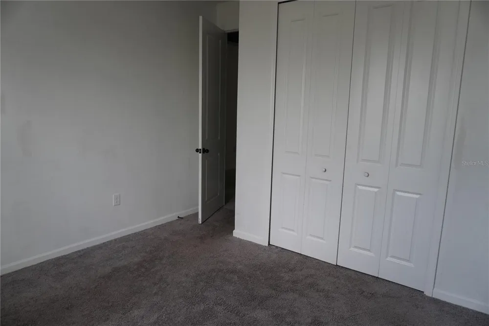 236 HILLCREST DRIVE Dundee, FL 33838