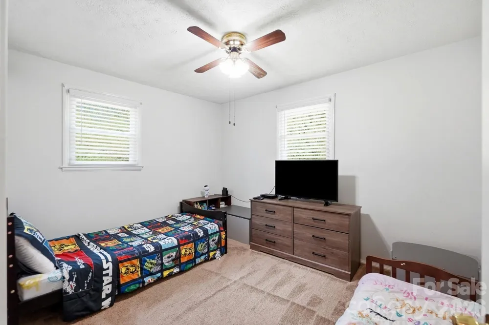 233 Scottie Place Charlotte, NC 28217