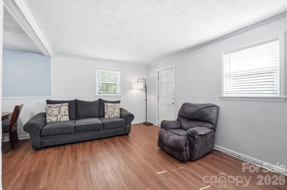 233 Scottie Place Charlotte, NC 28217