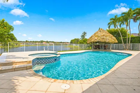 3766 W Gardenia Avenue
