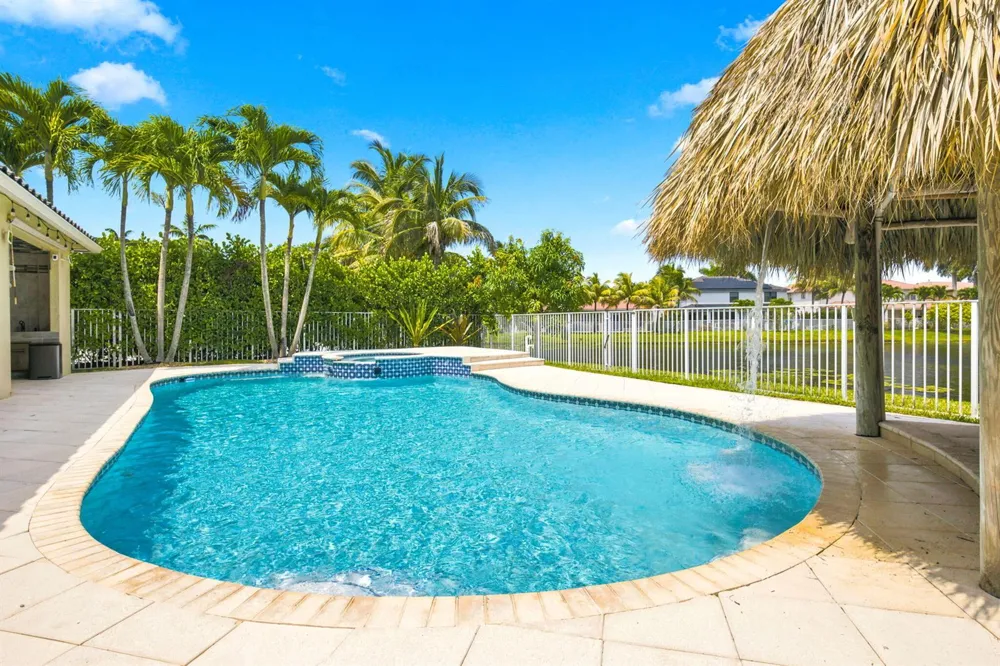 3766 W Gardenia Avenue Weston, FL 33332