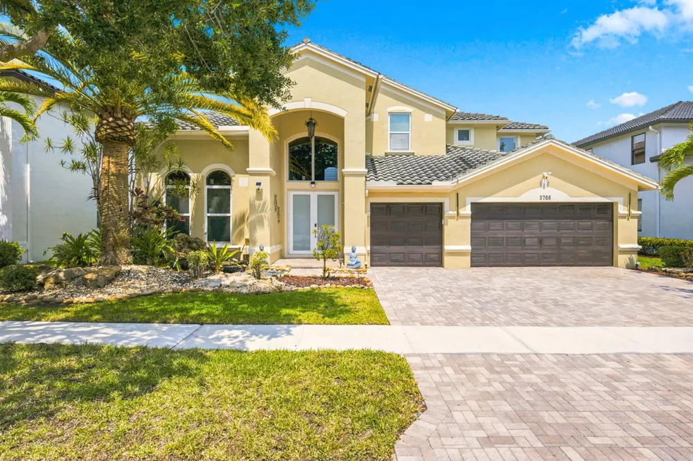 3766 W Gardenia Avenue Weston, FL 33332
