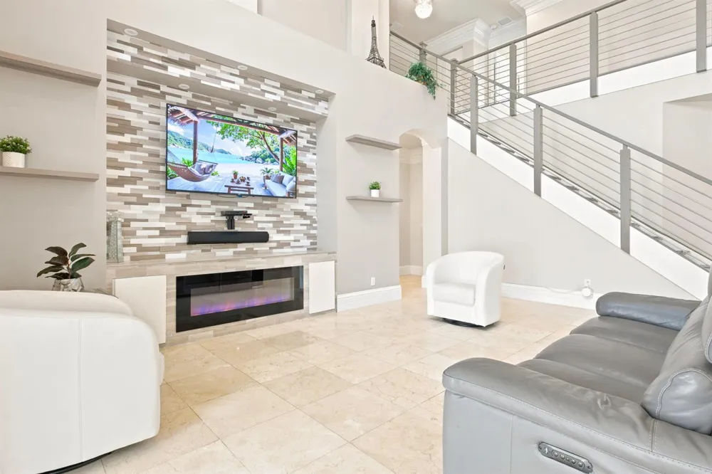 3766 W Gardenia Avenue Weston, FL 33332