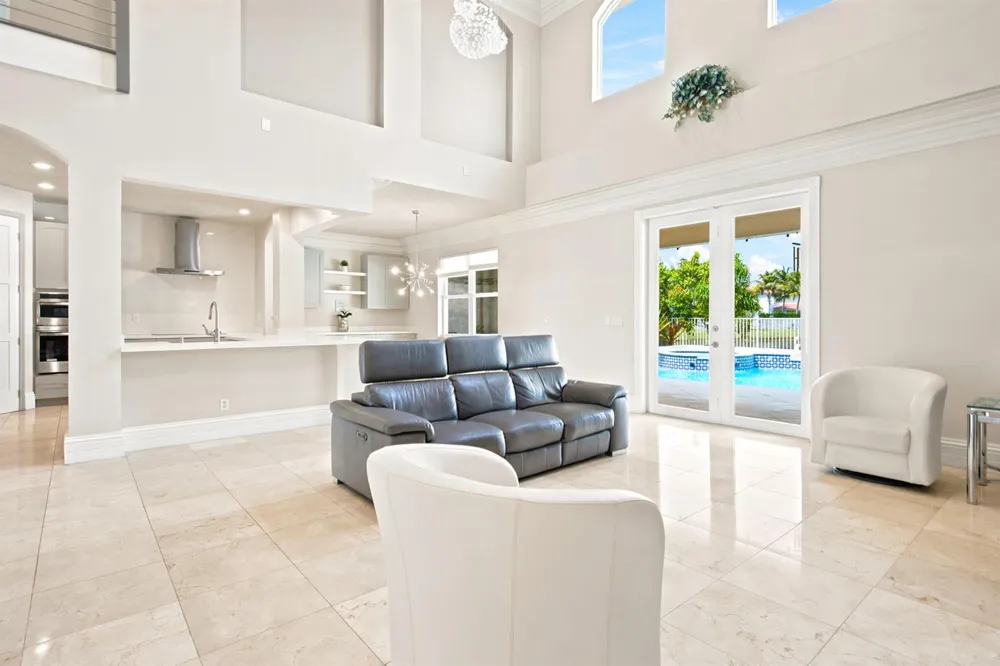 3766 W Gardenia Avenue Weston, FL 33332
