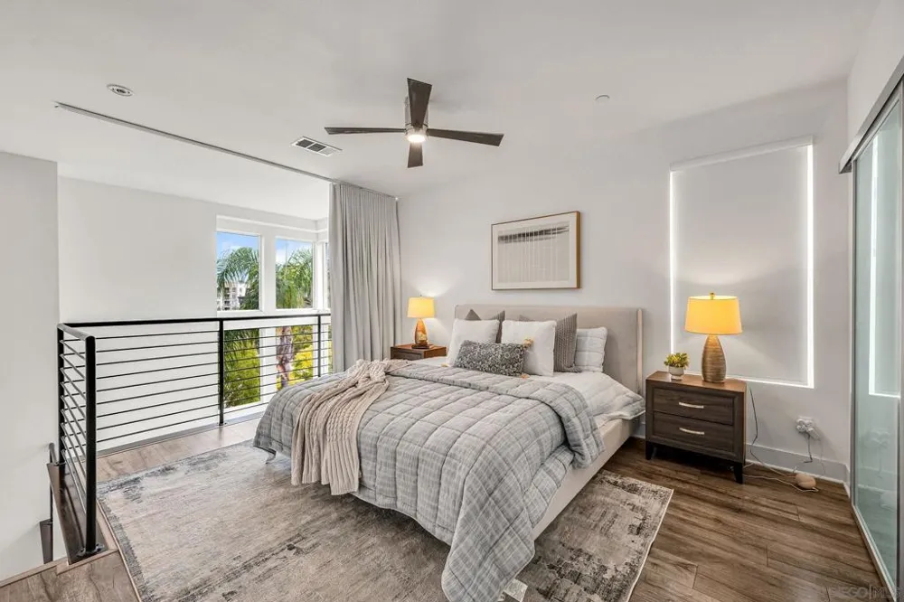 2432 Via Alta San Diego, CA 92108