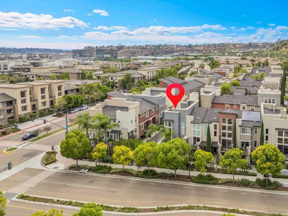 2432 Via Alta San Diego, CA 92108